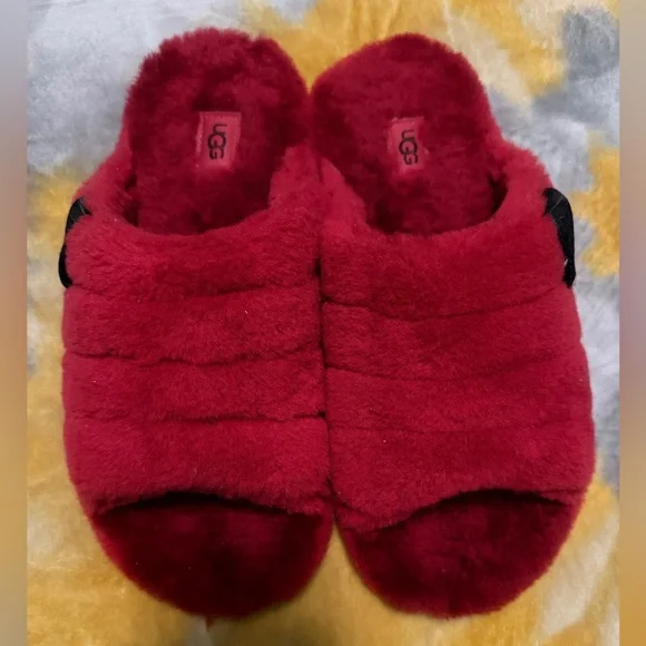 UGG ALL GENDER FLUFF YOU SLIDES Samba Red size 8M/10W - Picture 2 of 6